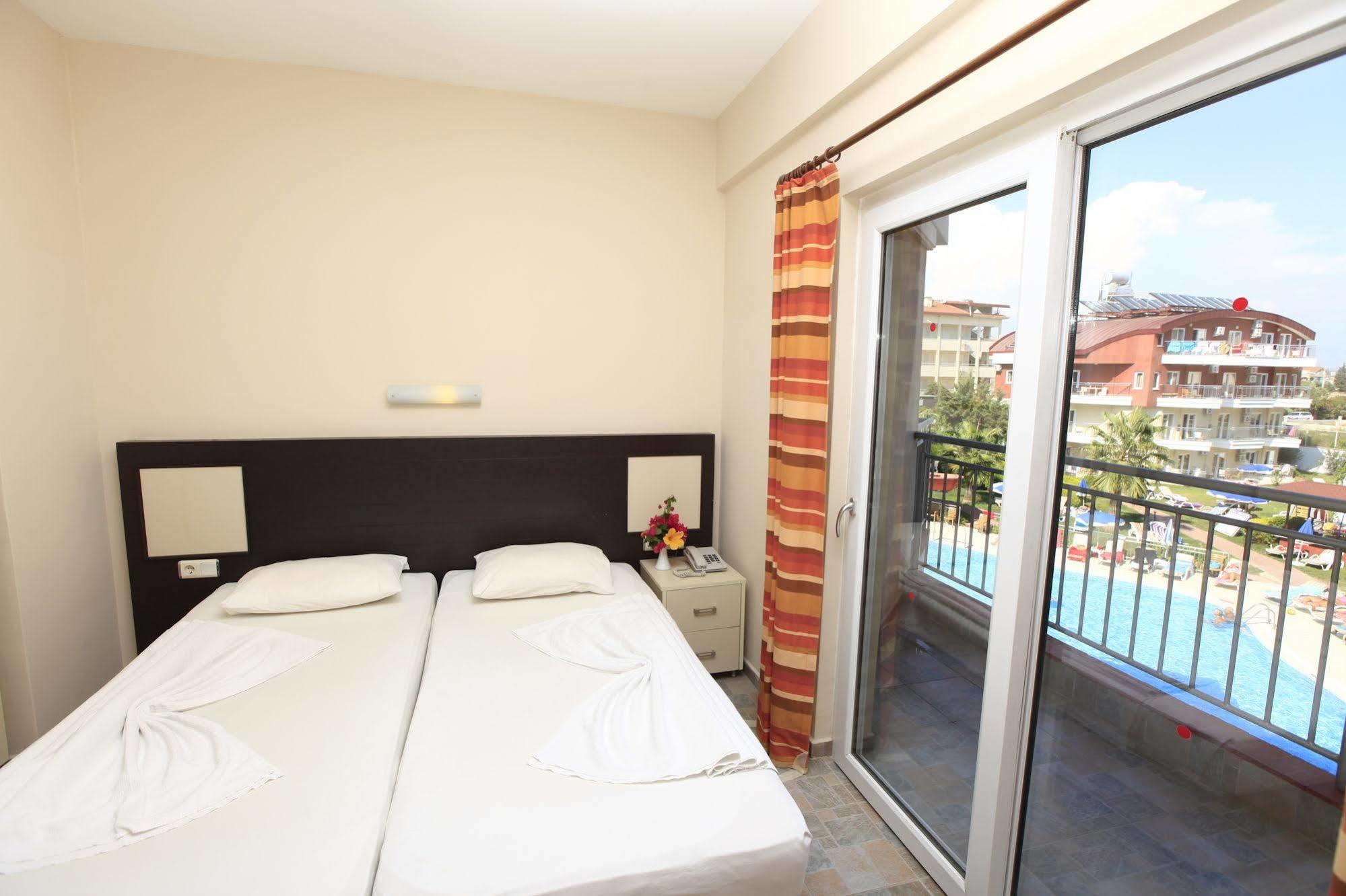 Hanay Suit Otel Сиде Екстериор снимка