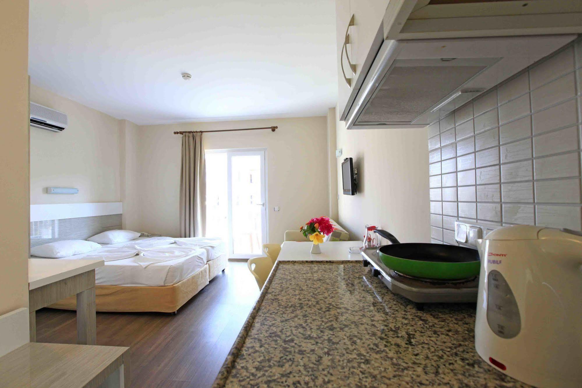 Hanay Suit Otel Сиде Екстериор снимка